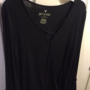 American Eagle crosses top